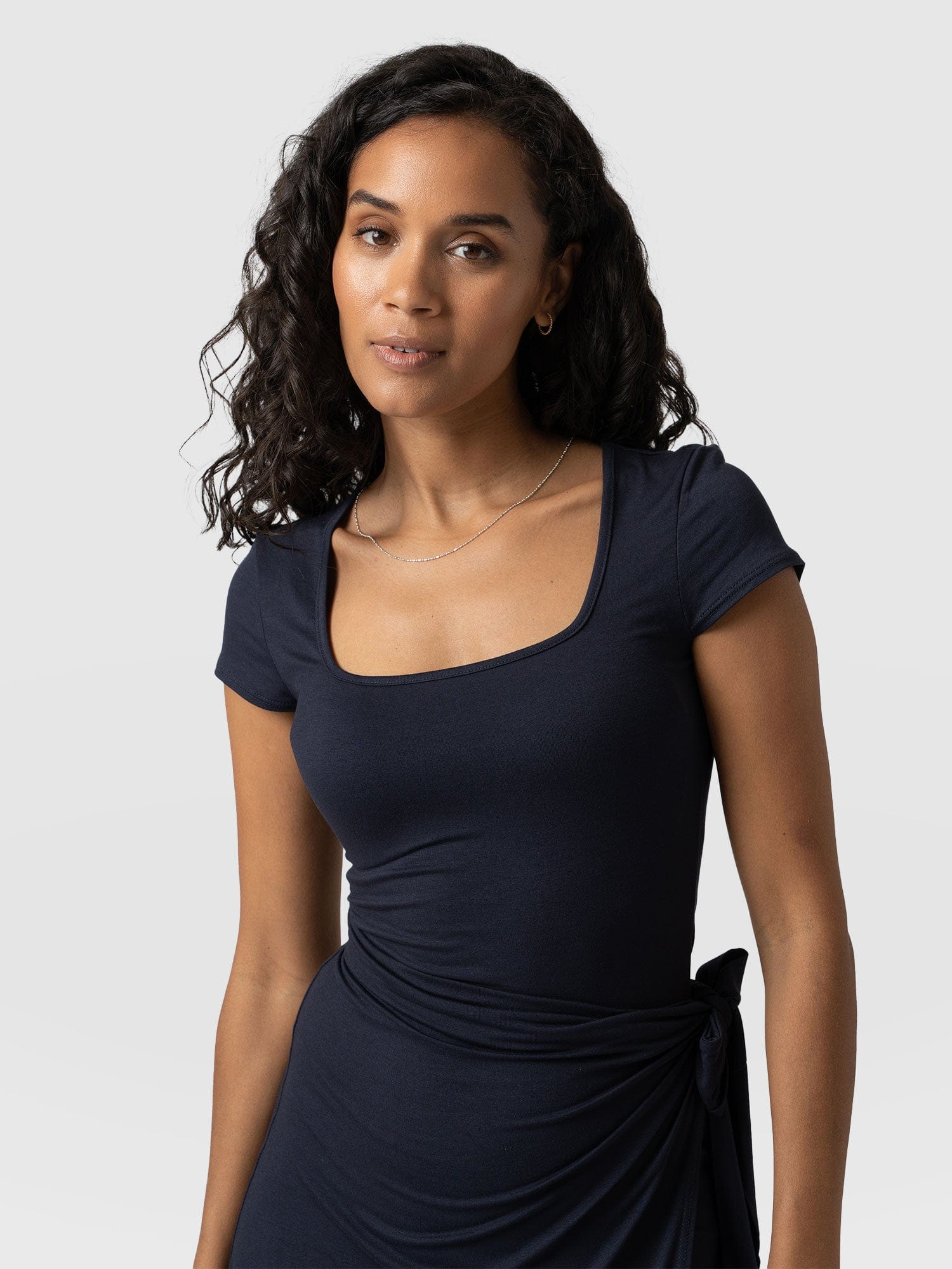 Amelia Short Sleeve Wrap Dress Navy - Women's Dresses | Saint + Sofia® EU
